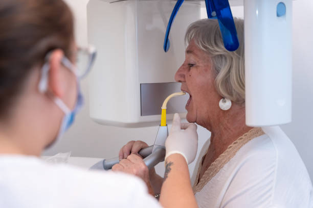 Best Urgent Care for Lost Fillings or Crowns in Moon Lake, FL